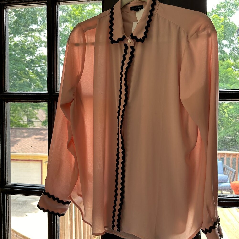 Brand New Ann Taylor pink blouse with unique black ric-rac detail